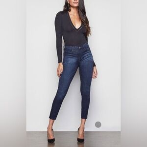 Good American Good Waist Crop, Size 16